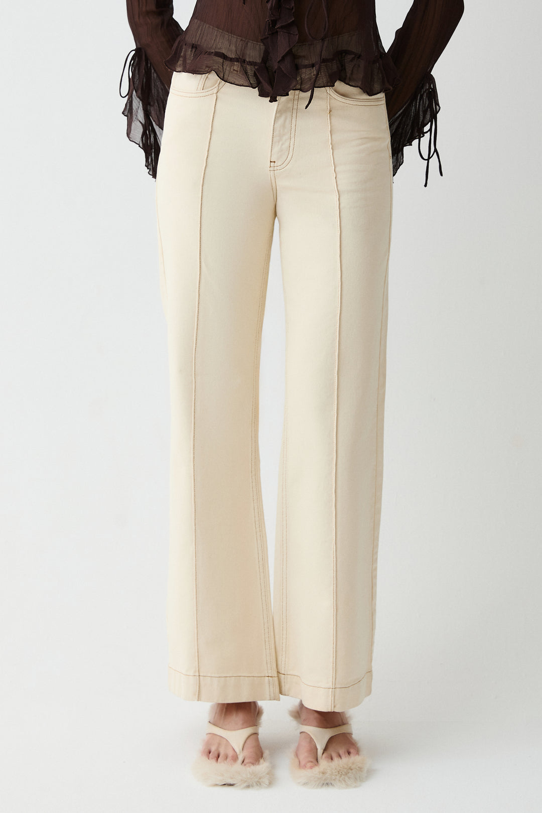 Victoria Jeans
