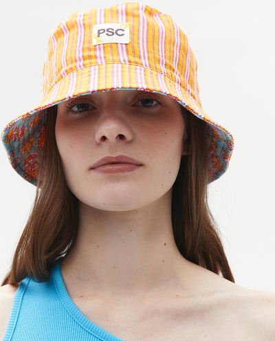 REVERSIBLE BUCKET HAT