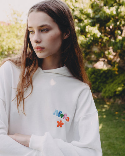 WHITE OVERSIZED HOODIE