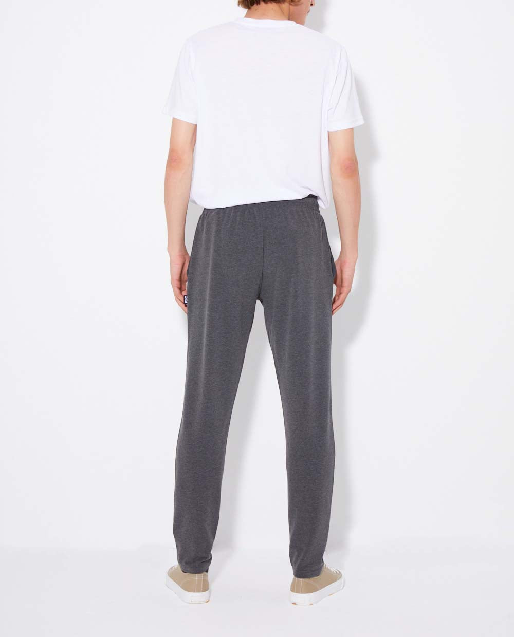 VOYAGE MEN SWEATPANTS